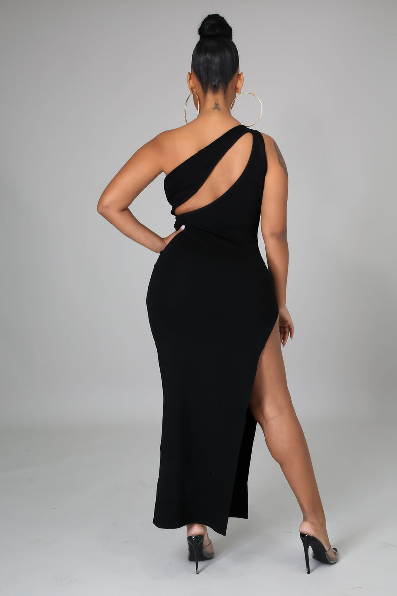 Miss Mama's Dress